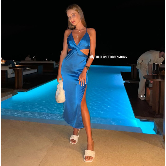 ZARA BLOGGER FAVE!!! V-Neck Midi Dress NWT - Picture 13 of 16